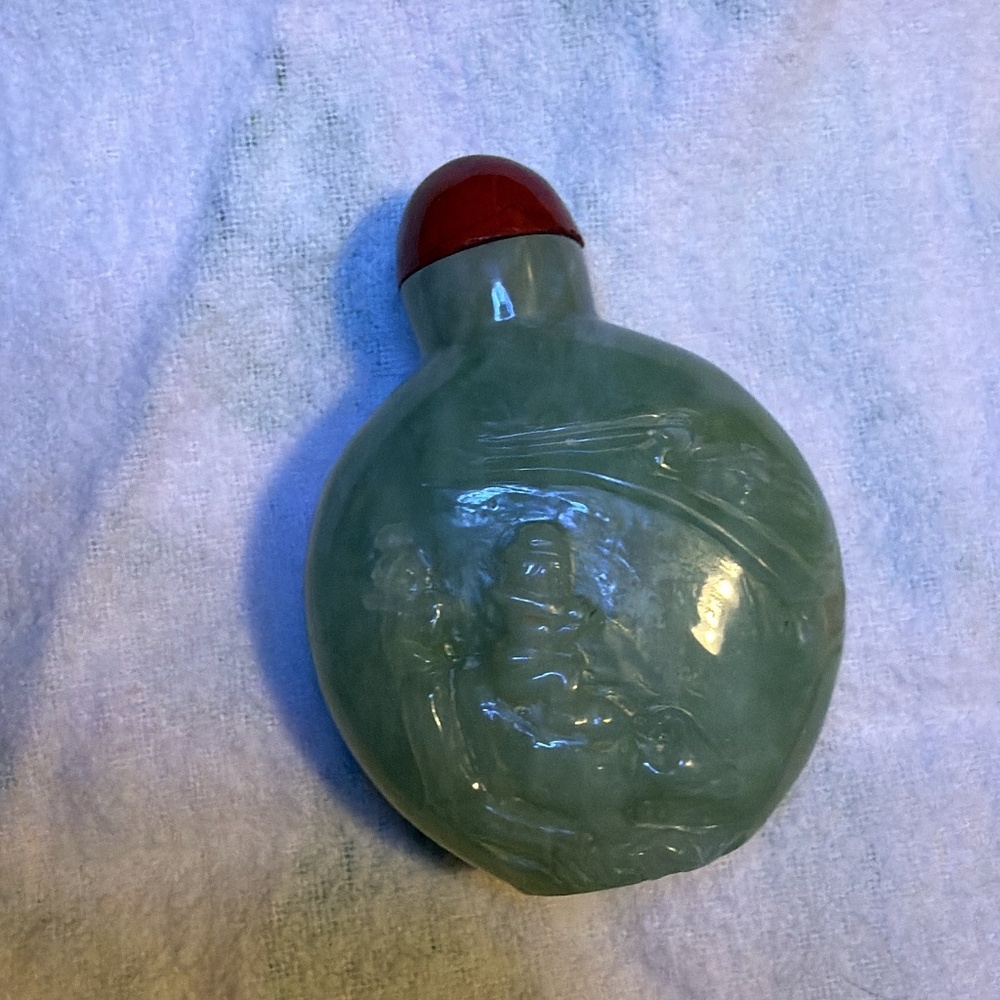 Jade green crystal bottle. Great for essential oils and minerals!